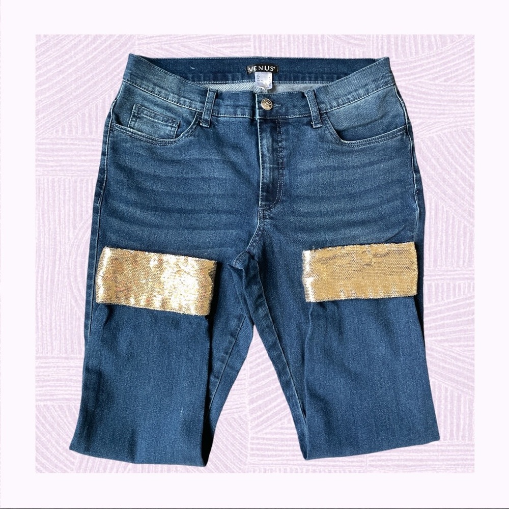 Women's Cropped Cuff Jeans